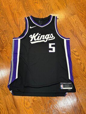 Nike De’Aaron Fox Kings Authentic Jersey NWT Size XL